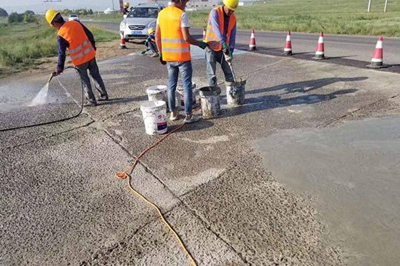 西安瑞通路桥科技有限责任公司的路桥养护集团：如何提升路桥设施安全与寿命